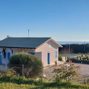 Casa Collis , San Leone Italië